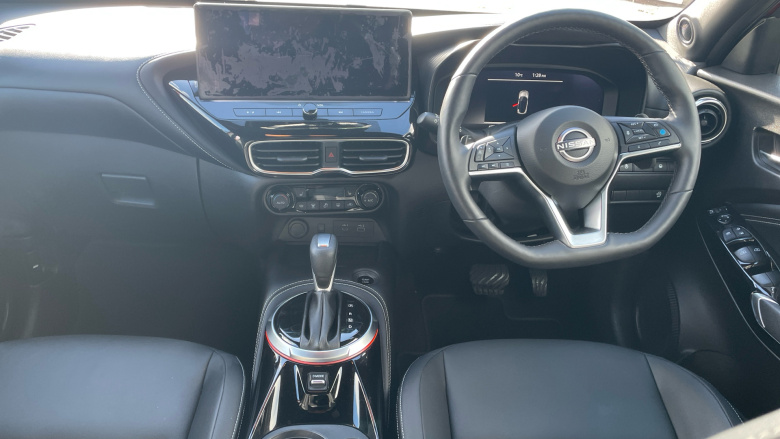 Nissan Juke 1.0 DiG-T Tekna 5dr DCT Petrol Hatchback